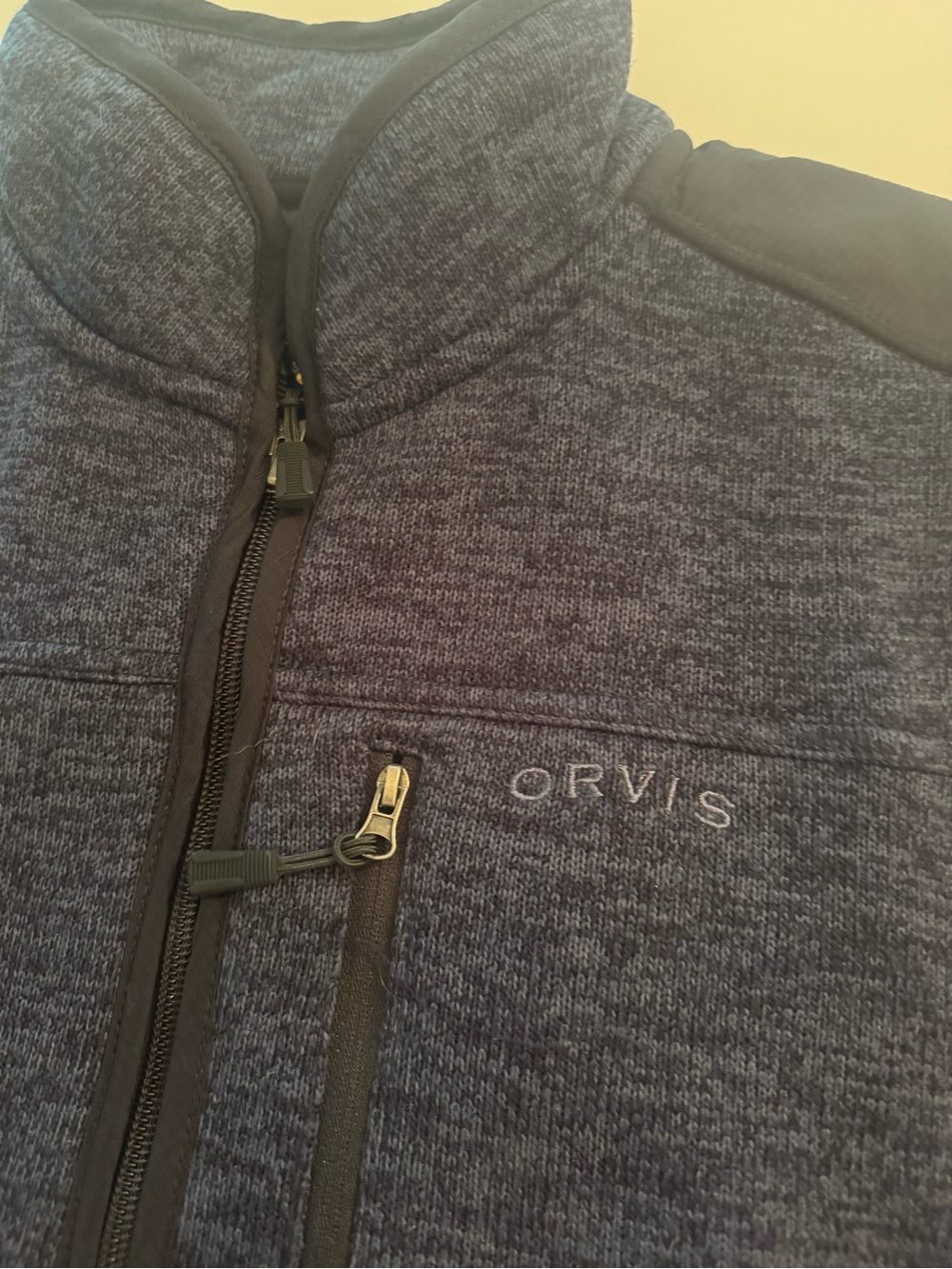 Orvis Men's Navy Heather Full-Zip Knit Vest with Chest Zip Pocket